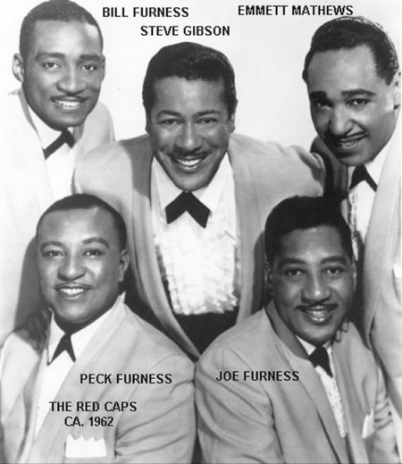Furness Bros mit Steve Gibson.jpg