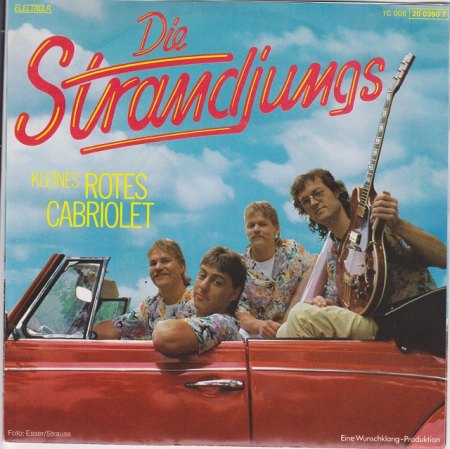 k-Strandjungs-Kleines-rotes-Cabriolet 001.jpg