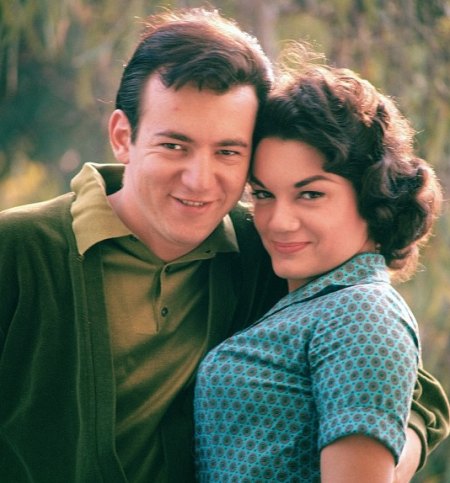 Francis,Connie22Bobby Darin.jpg