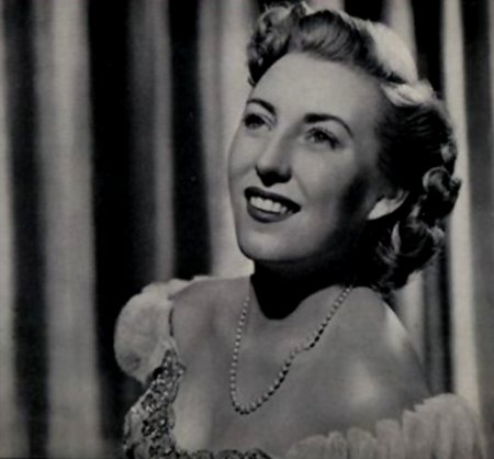 541128_VERA LYNN_003.jpg