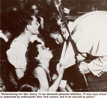 Til, Sonny &amp; the Orioles - Hold Me Thrill Me Kiss Me (7).jpg