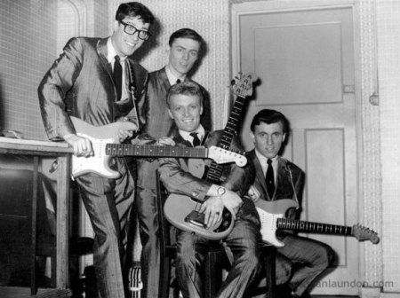 The-Shadows-1960-BW.jpg