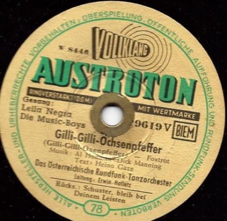 Negra,Leila10aGilli Gilli.jpg