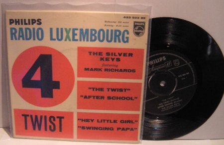 Silver keys,EP Philips,radio lux.jpg