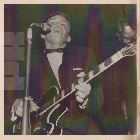 Booklet02x.jpg