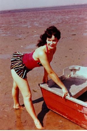 BettiePage182.jpg