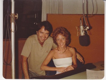 k-Jim Pewter mit Lesley Gore 28.7.1980  AFN LA 001.jpg