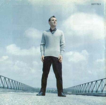 AZNAVOUR SUR MA VIEyy.jpg