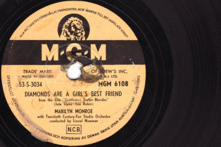Monroe,Marilyn02DiamondsAreTheGirlsBestFriends MGM 6108 Schweden.jpg