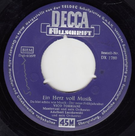 VICO TORRIANI-EP - Ein Herz voll Musik -B-.jpg