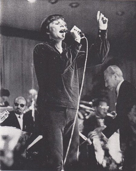k-Graham Bonney live Foto 1966 001.jpg