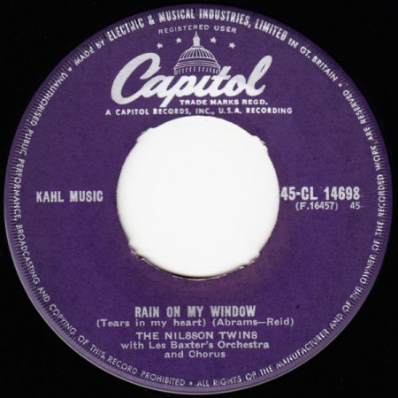 Nilsson twins03b.jpg