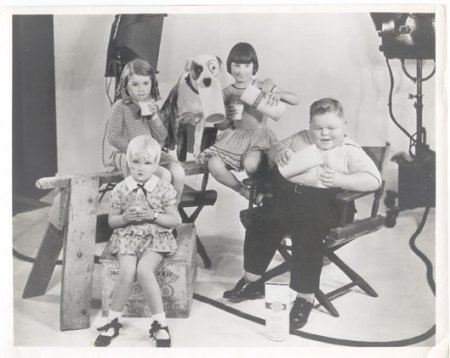Gilda05Our gang 1931.JPG