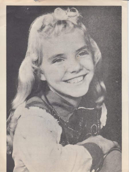 BRENDA HOLLY
