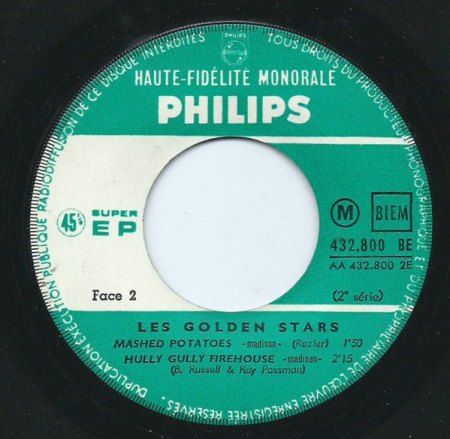 LES GOLDEN STARS
