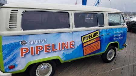 Tour Bus