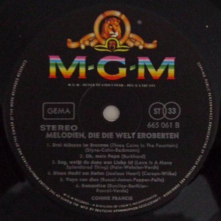 Love is a many-splendored thing  (Alle Herrlichkeit auf Erden)