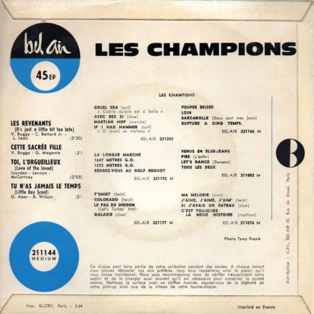 LES CHAMPIONS