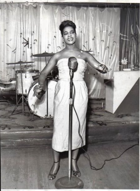 LINDA HOPKINS