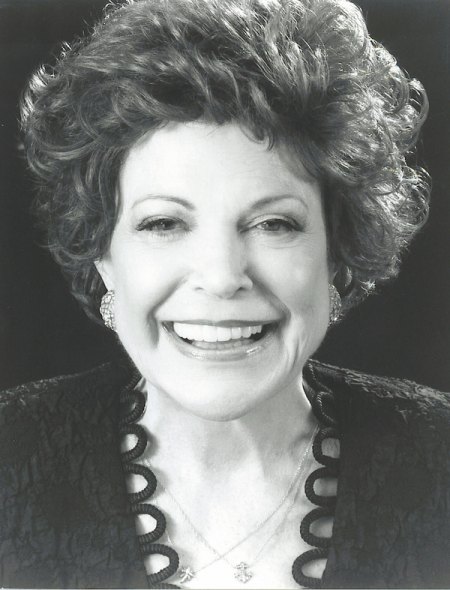 ANNIE ROSS