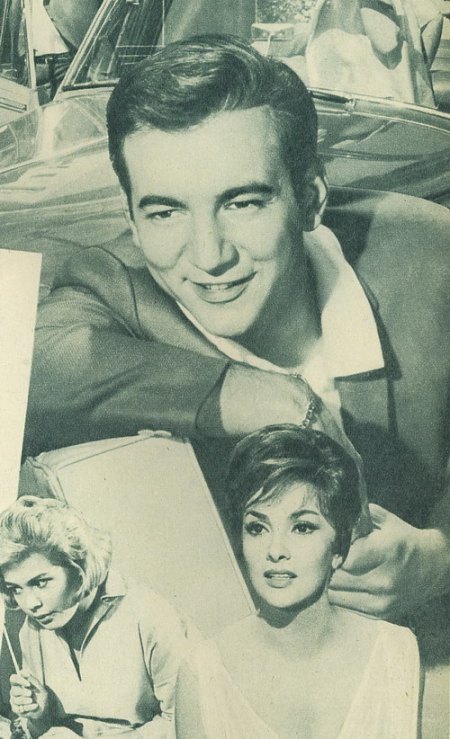SANDRA DEE