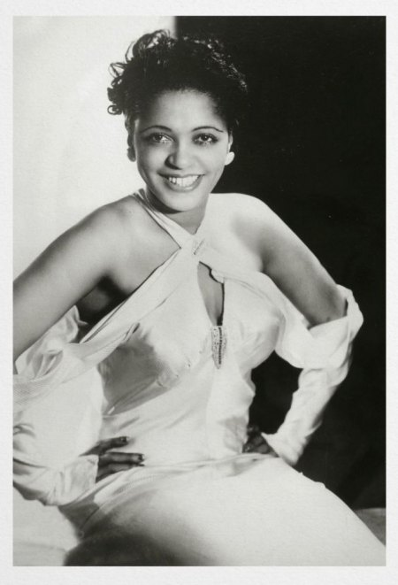 VALAIDA SNOW