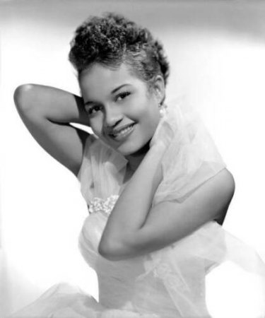 EDNA McGRIFF