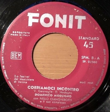 DOMENICO MODUGNO ist Musik Italiens