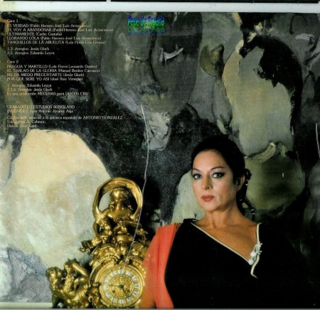 LOLA FLORES
