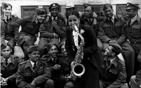 MONA BAPTISTE - Perle aus Trinidad