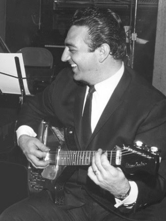 Vinnie Bell