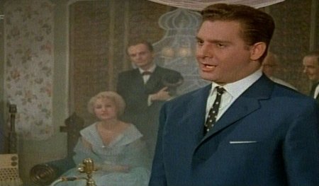 CAFE ORIENTAL  (1961)