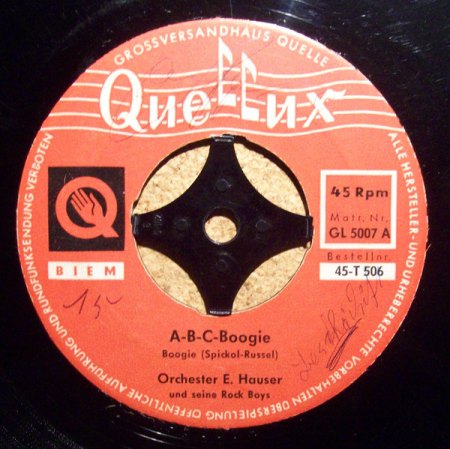 - Kennt  jemand  das Quelle Label ( Quellux ) ?? -