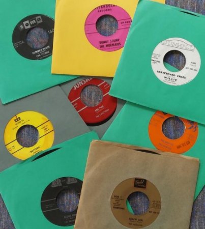 Bad News -monatlicher podcast von John Blair