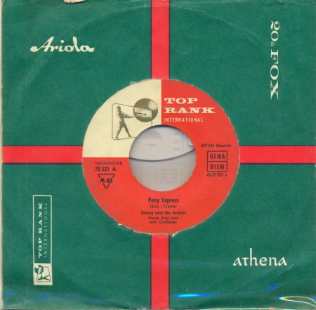 dany + juniors- poyexpress- single.jpg