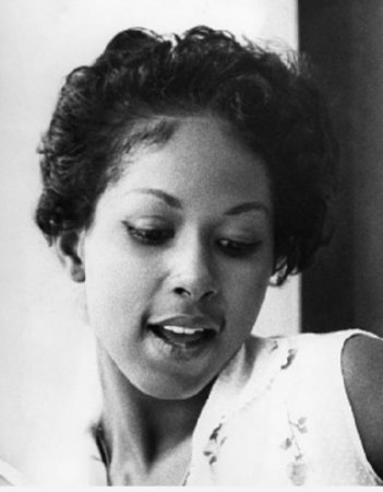 TONI HARPER
