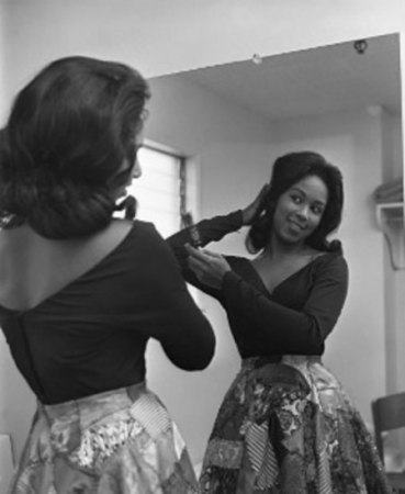 TONI HARPER