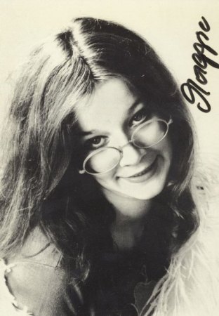 MAGGIE MAE (1960 - 2021)