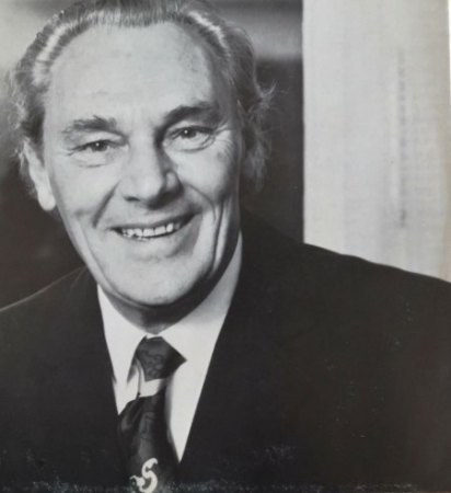 ERIC HELGAR