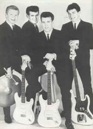 MAX MERRITT & THE METEORS