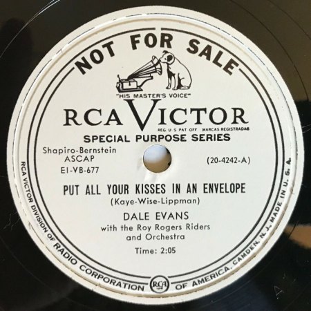 ROY ROGERS (King Of The Cowboys) & Dale Evans