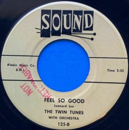 TWIN TUNES