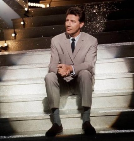 MAX BYGRAVES - Komödiant, Entertainer und Sänger