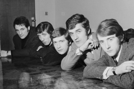 MOODY BLUES