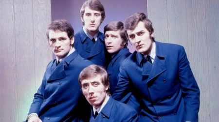 MOODY BLUES