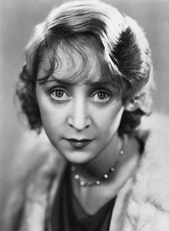 BINNIE HALE