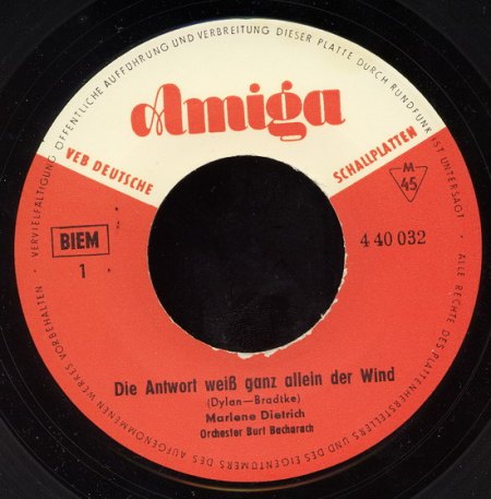 Dietrich, Marlene   005_Bildgröße ändern.jpg