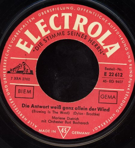 Dietrich, Marlene   013_Bildgröße ändern.jpg