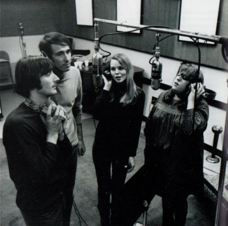 Mama's and Papa's: Monday, Monday