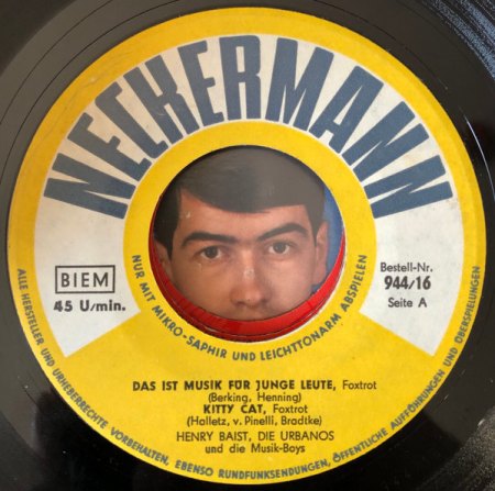 - Kennt  jemand  das Quelle Label ( Quellux ) ?? -